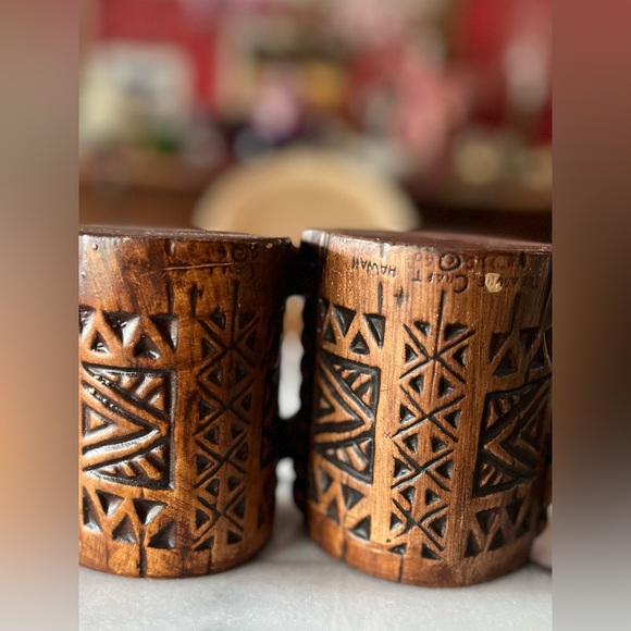 Set of 2 Treasure Craft Tiki Mug Cups Ceramic Hawaii Luau Party Vintage 1960 - Picture 8 of 12